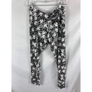 Lularoe Mickey Print Leggings OS Tall & Curvy